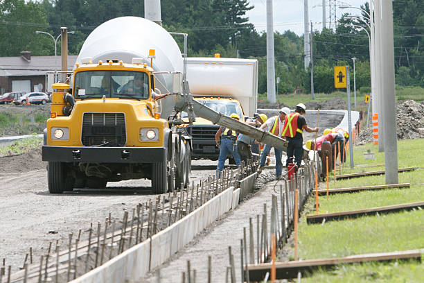 Best Local Concrete Companies  in Little Flock, AR